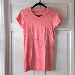 Lululemon Swiftly Tech Short Sleeve